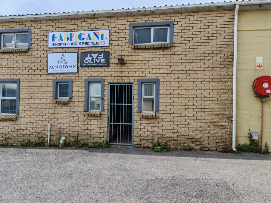 To Let commercial Property for Rent in Broadlands Western Cape
